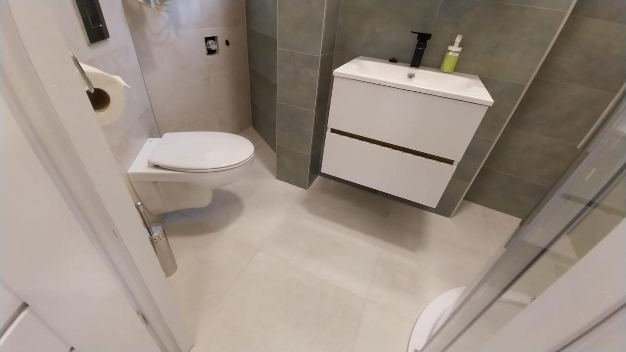 Apartament Szekely Near Deak Ferenc Square With Free Parking In Garage